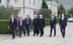 Foto: Mina / Radna posjeta Mostarskom muftijstvu