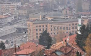 Foto: A. K. /Radiosarajevo.ba / Sarajevo i magla