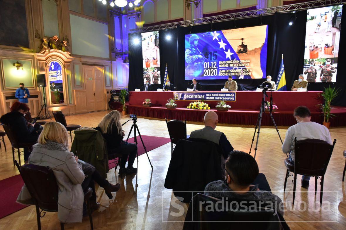 Foto: A. K. /Radiosarajevo.ba/S konferencije za novinare 