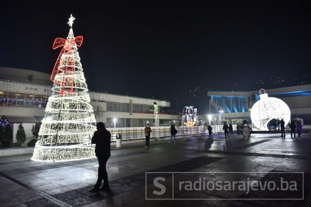 Brojni Sadrzaji Predivno Otvorena Zimska Carolija U Sarajevu Radio Sarajevo