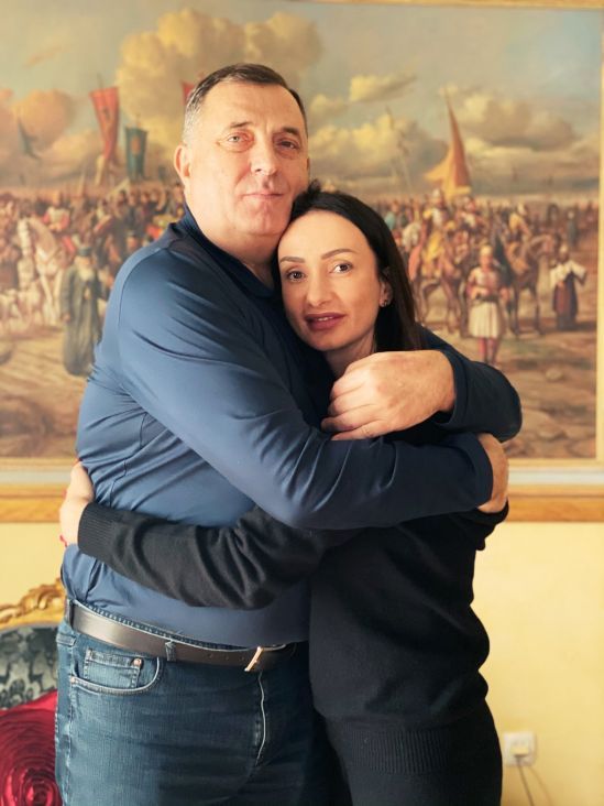 Foto: Twitter/Milorad Dodik s kćerkom Goricom
