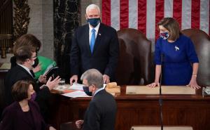 Foto: EPA-EFE / Mike Pence i Nancy Pelosi