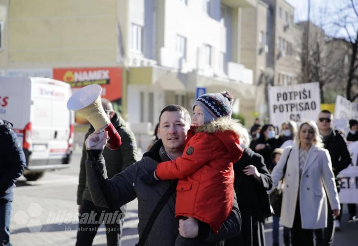Protesti u Mostaru - undefined