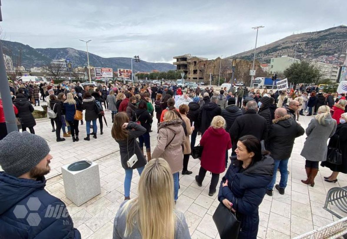Foto: Bljesak.info/Protesti u Mostaru