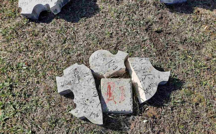 Ponovo oskrnavljeno Partizansko groblje u Mostaru