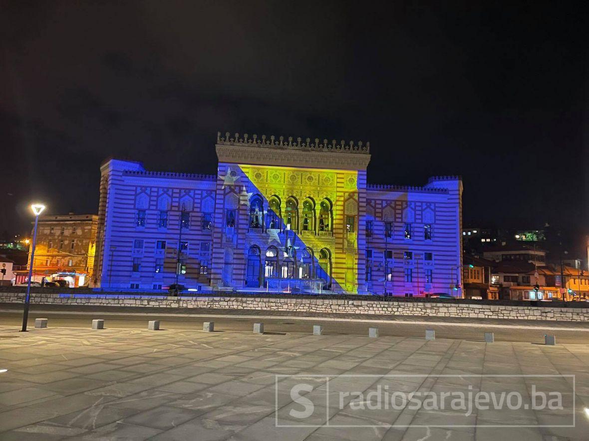 Ljiljani zablistali na sarajevskoj Vijećnici - undefined