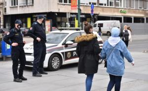 Foto: A.K./Radiosarajevo.ba / Policija na ulicama Sarajeva