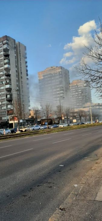 Buknuo požar u ćevabdžinici usred Sarajeva - undefined