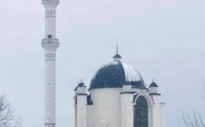 INS / Šehidska džamija u Vojnom selu