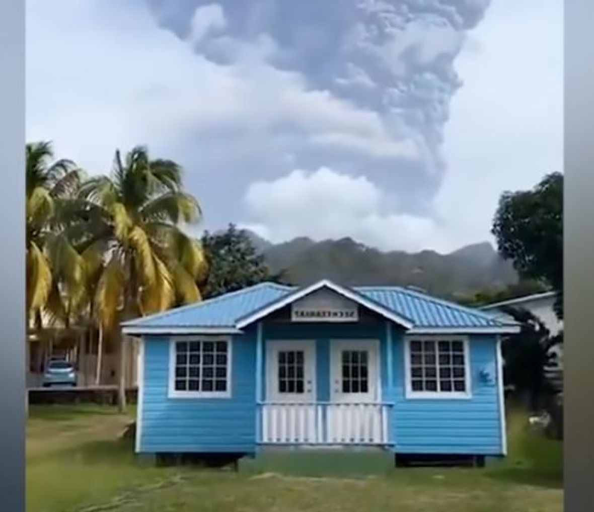 Screenshot/Erupcija vulkana Sv. Vincent