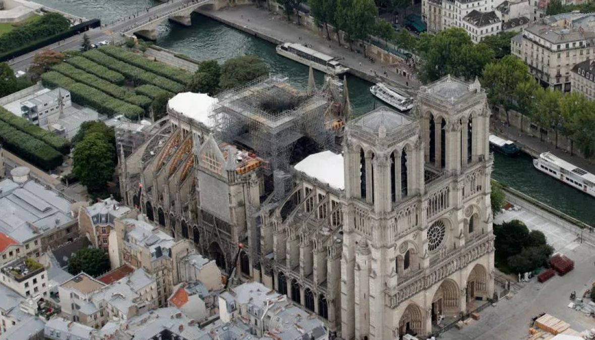 Printscreen:france24.com/Katedrala Notre Dame