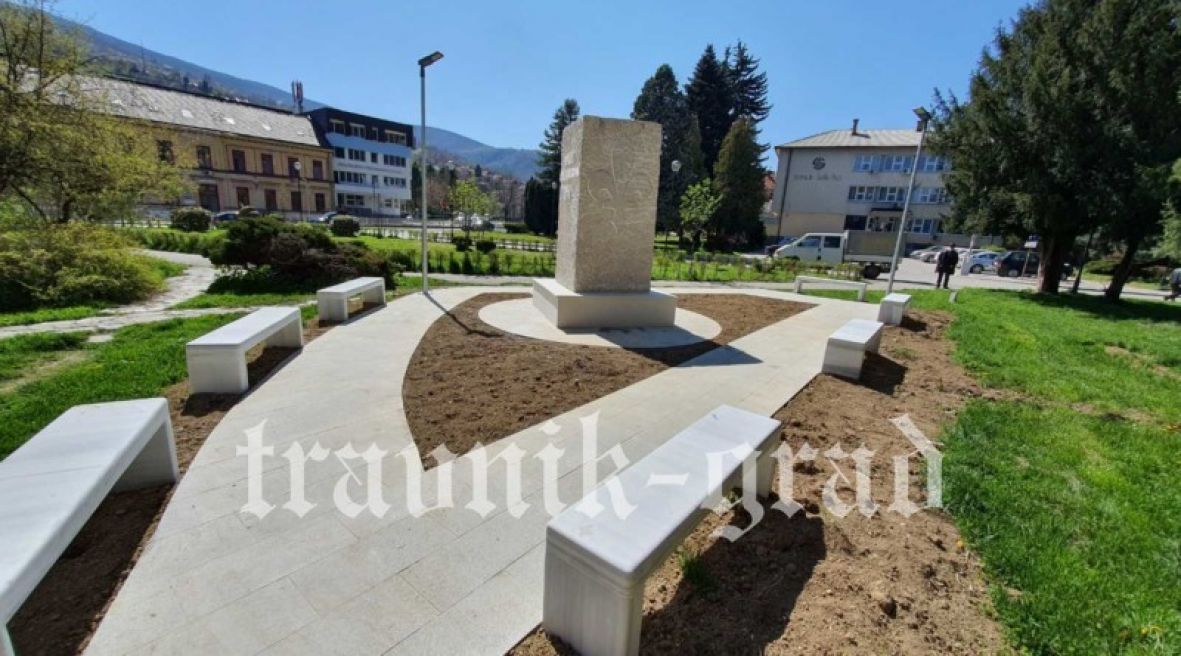 Foto: travnik-grad.info/Sspomen-obilježje herojima 7. Korpusa Armije RBiH