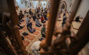 Foto: Anadolija / Sarajevske džamije pune vjernika