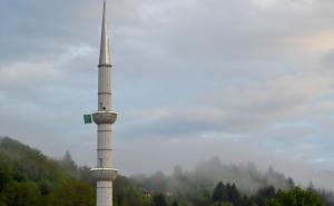 Foto: Anadolija / Bajram-namaz u Srebrenici