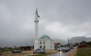 Foto: Anadolija / Prvi bajram-namaz u džamiji