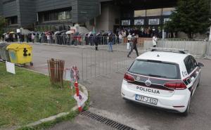 Foto: Dž.K./Radiosarajevo / Velike gužve na ulazu u Zetru