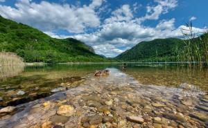 Foto: F. Vele /  Uživajte u proljeću na Boračkom jezeru