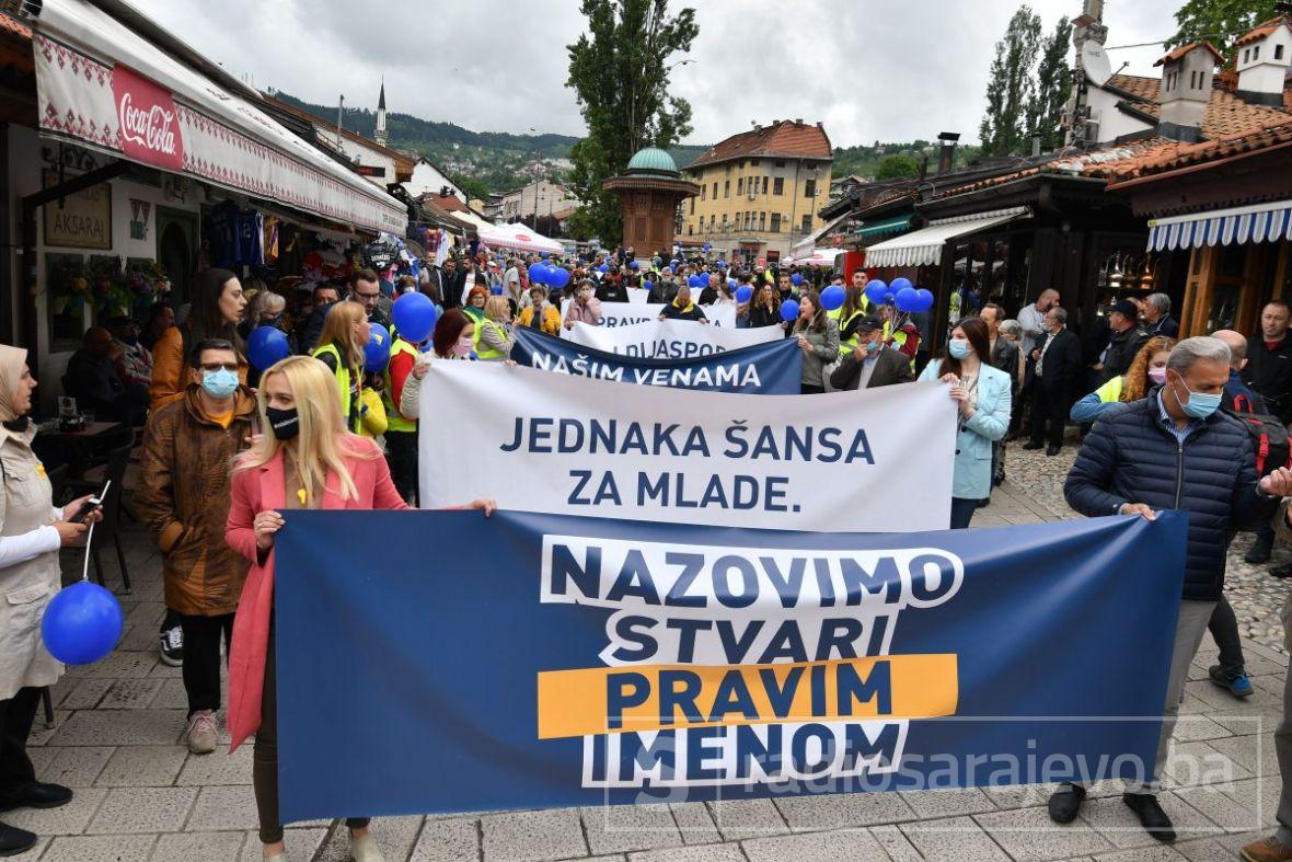Protestna šetnja u Sarajevu - undefined