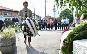 Foto: N.G / Radiosarajevo.ba / Obilježena 28. godišnjica masakra na mezarju Budakovići