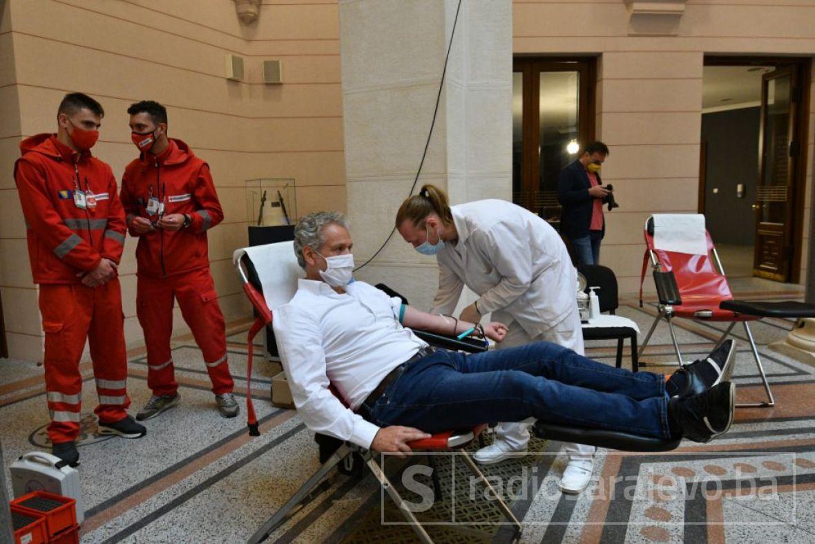 Foto: N.G / Radiosarajevo.ba/Dobrovoljno darivanje krvi u Vijećnici
