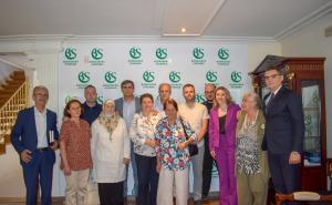 Twitter / Predstavnici Bošnjačke stranke s Majkama Srebrenice
