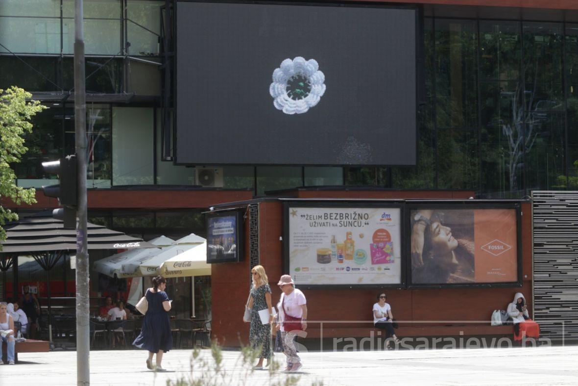 Dž. K. /Veliki Cvijet Srebrenice u centru Sarajeva 