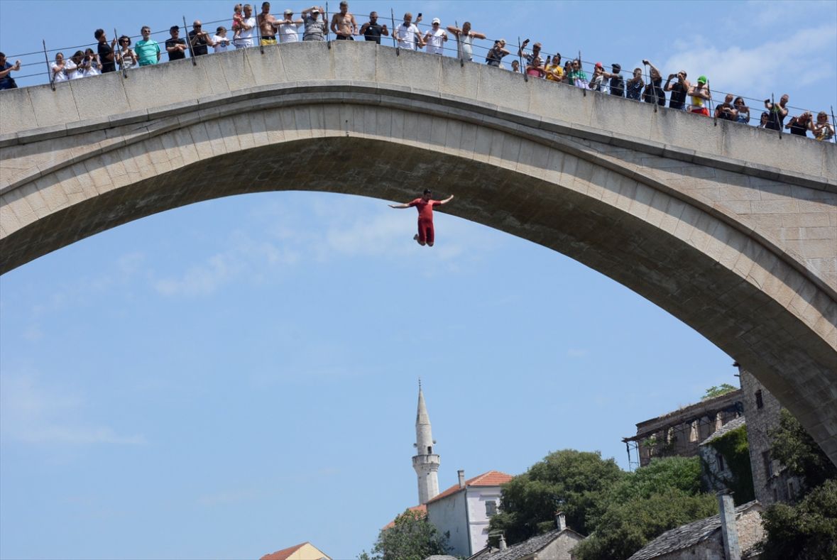 Počast građana Mostara - undefined