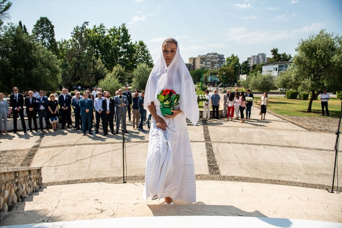 Podgorica: Obilježen Dan sjećanja na žrtve Srebrenice - undefined