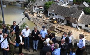 Foto: EPA-EFE / Merkel posjetila najteže pogođene krajeve