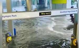 Foto: YouTube / Poplave iznenadile London
