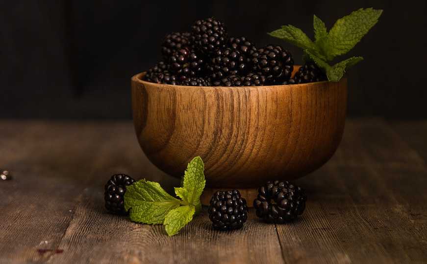 Kupina. bobičasto voće korisno za naše zdravlje