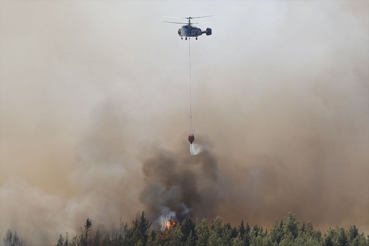 Foto: AA/Požari nastavljaju divljati turskom provincijom Antalija