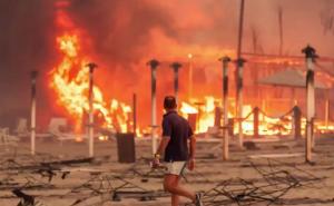 Foto: Twitter / Požar opustošio plažu na Siciliji