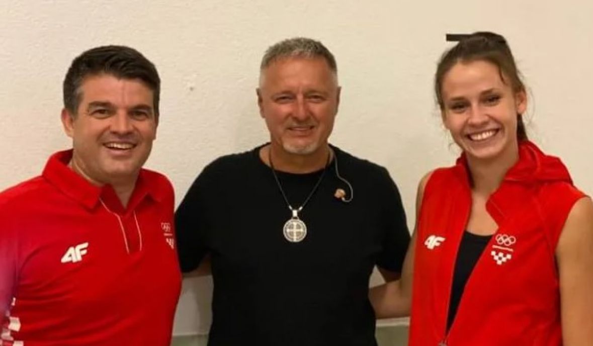 Facebook/Matea Jelić, Thompson i njen trener u Drinovcima