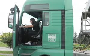 Foto: Screenshot / 24sata / Barbara Abičić, vozačica kamiona