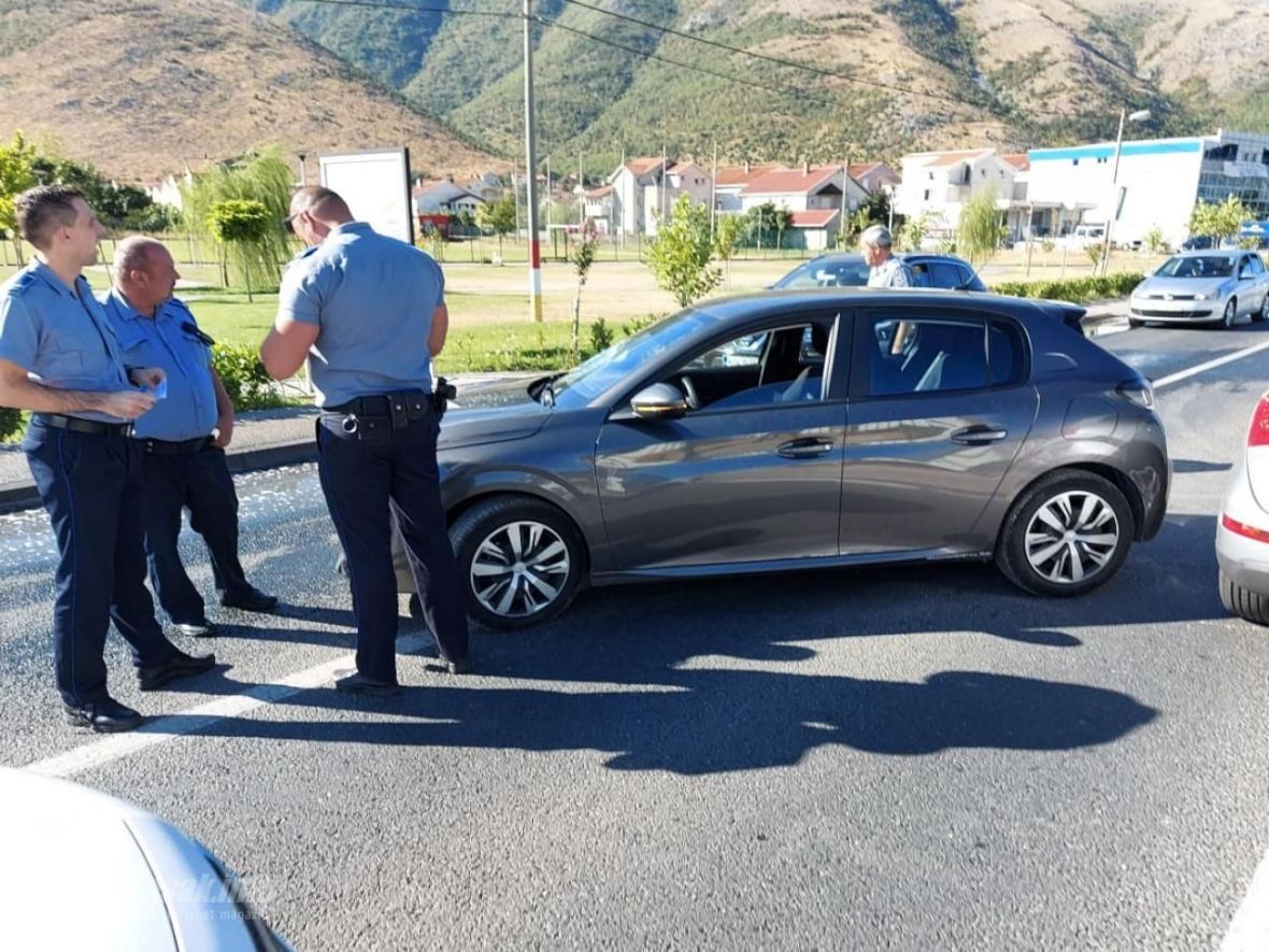 Saobraćajna nesreća na ulazu u Mostar - undefined