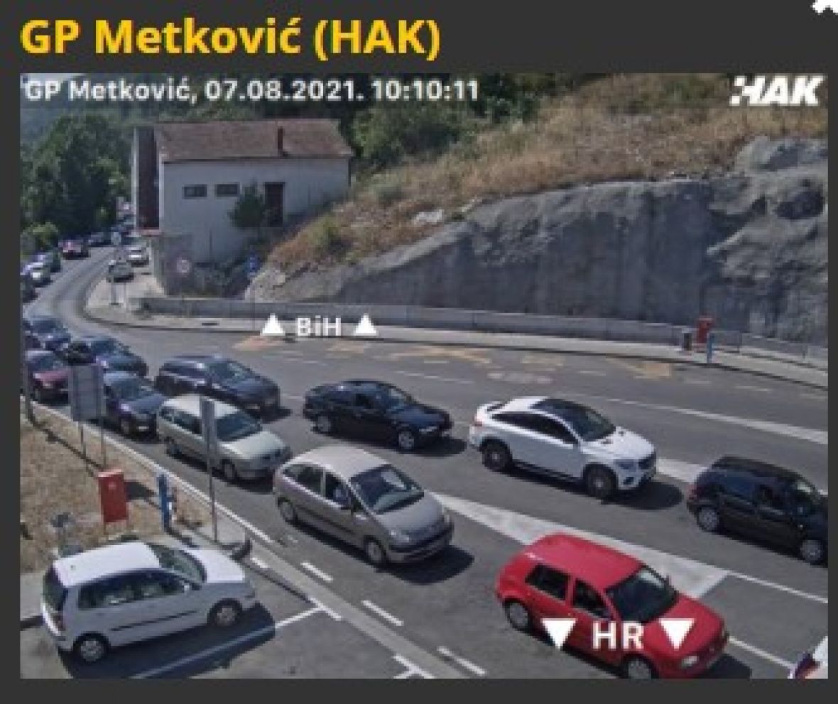 FOTO: BIHAMK/Grnaični prijelaz Metković, 7. august