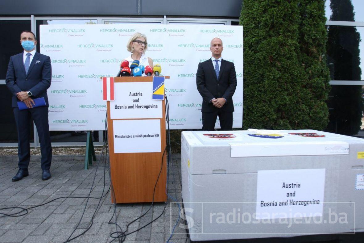 Foto: Dž. K. / Radiosarajevo.ba/Donacija od pola miliona doza vakcina AstraZeneca 