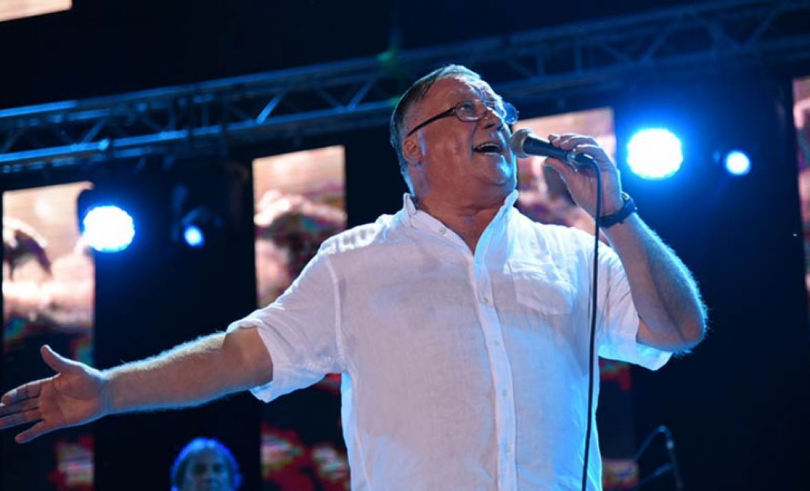 Koncert /Objavljen snimak Pogledajte kako je Banja Luka pjevala s Halidom Bešlićem / Radio Sarajevo