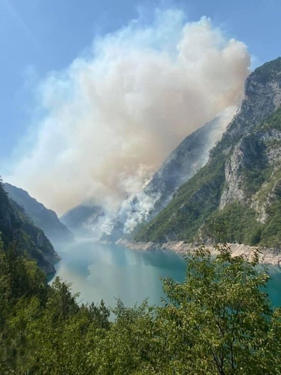 Foto: Facebook/Goran Čerkez/Fotografije požara iz Hercegovine