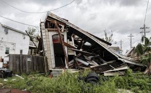 Foto: EPA-EFE / Uragan Ida napravio katastrofu u New Orleansu 