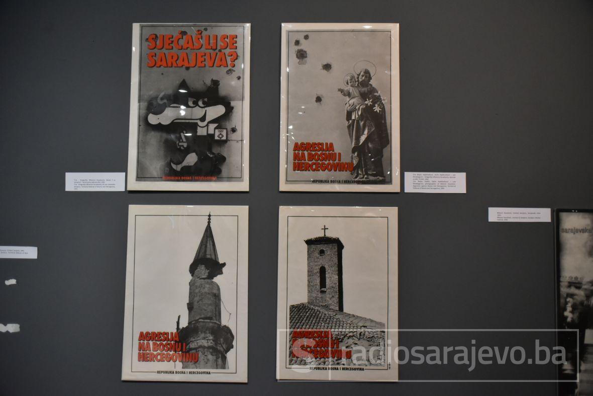Foto: A.K./Radiosarajevo.ba/Izložba ratnih plakata, fotografija i dokumenata u Historijskom muzeju