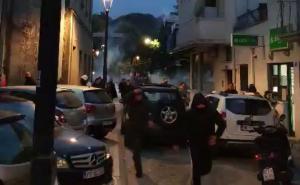 Foto: YouTube / U Cetinju bačen suzavac, došlo do sukoba policije i demonstranata