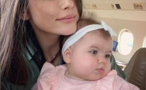 Instagram / Amra Džeko s kćerkom Dalijom