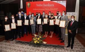 Foto: BBI Banka / Bosna Bank International dobitnica posebne Plakete „Zlatni BAM“ 