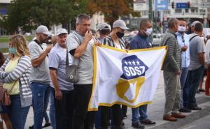 Foto: Dž. K. / Radiosarajevo.ba / Protestovali bh. državni službenici