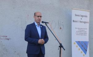 FOTO: Kabinet potpredsjednika RS / Obilježena 29. godišnjica zatvaranja zloglasnog logora Sušica kod Vlasenice