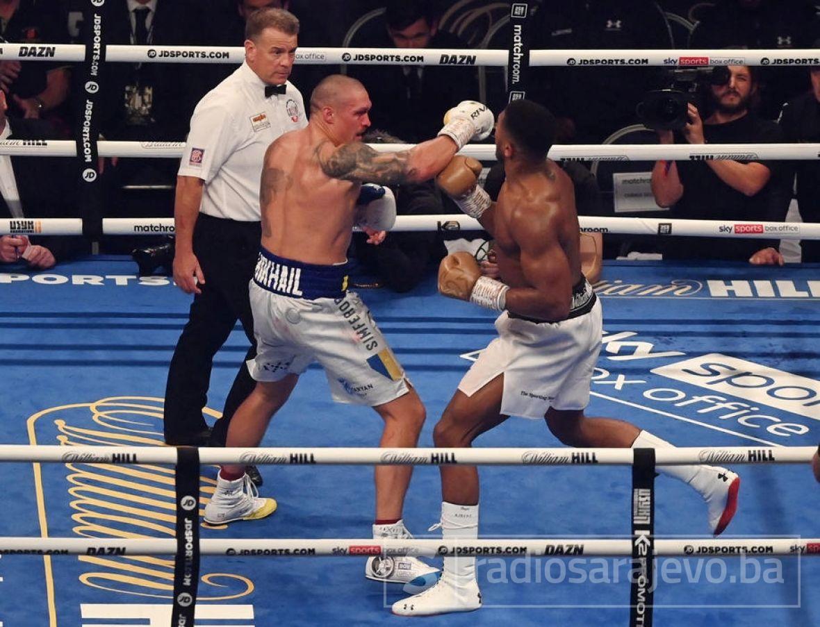 Spektakl /Usyk slomio Anthonyja Joshuu. Šokirao 70.000 ...