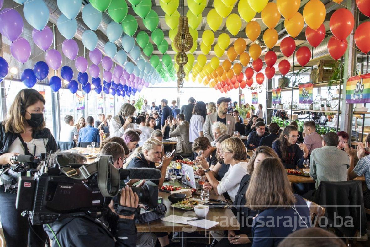 Švicarci podržali legalizaciju istospolnih brakova - undefined