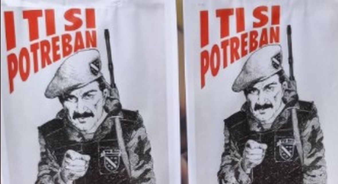 Foto: Twitter/Plakati s natpisom 'I ti si potreban za odbranu BiH' osvanuli u Sarajevu